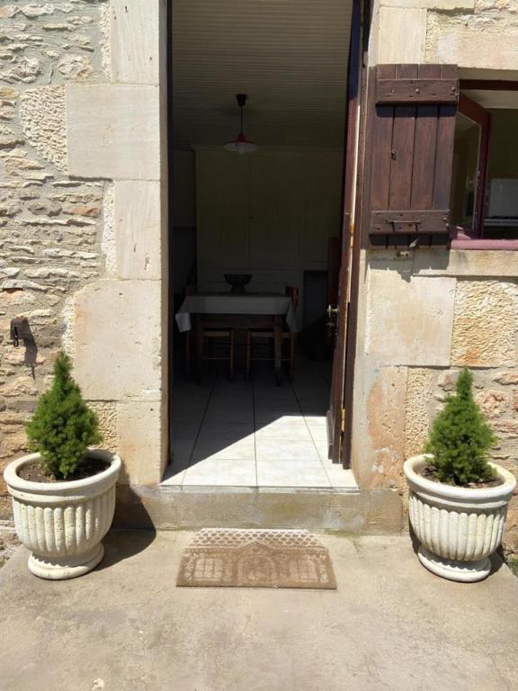 Maison De Vacances Nadaillac Exterior photo